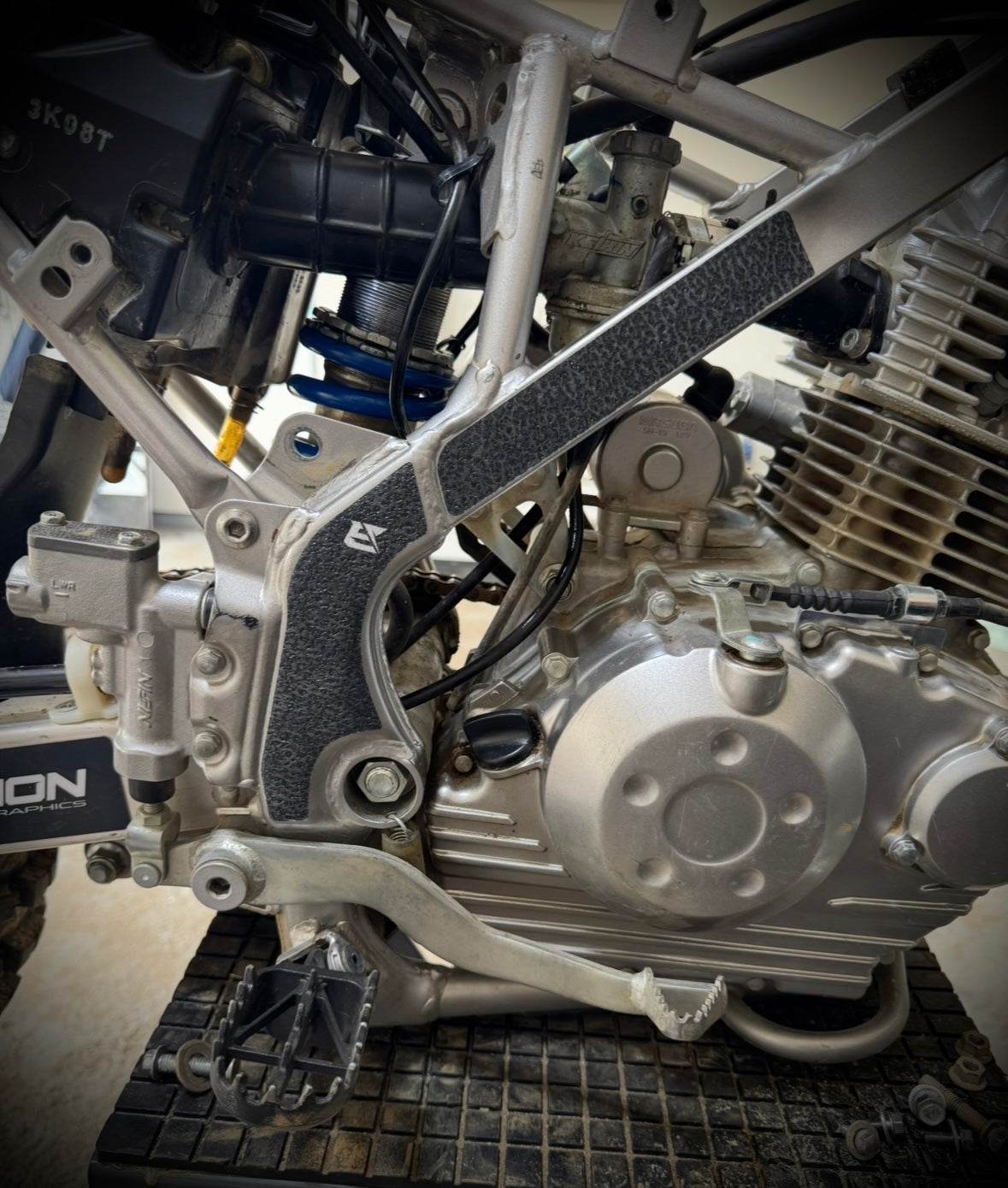 FRAME GRIP SETS - Evolution Graphics Co.